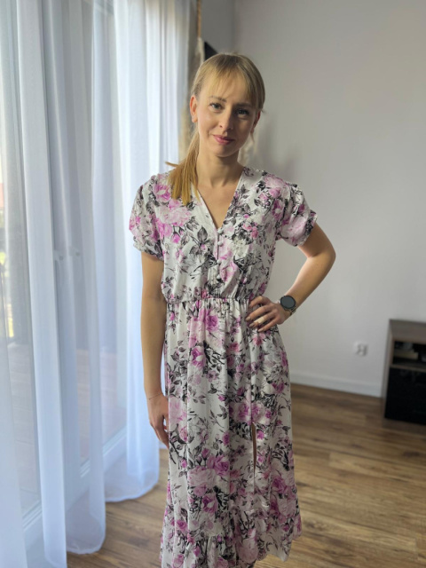Sukienka w kwiatki