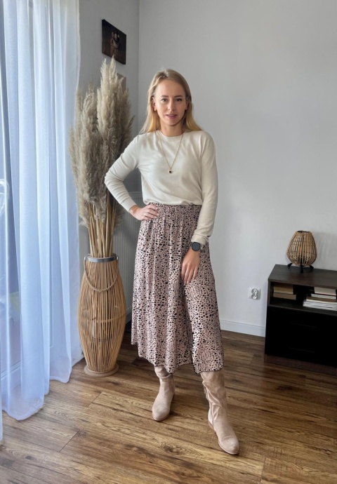 Spódnica z rozcięciem